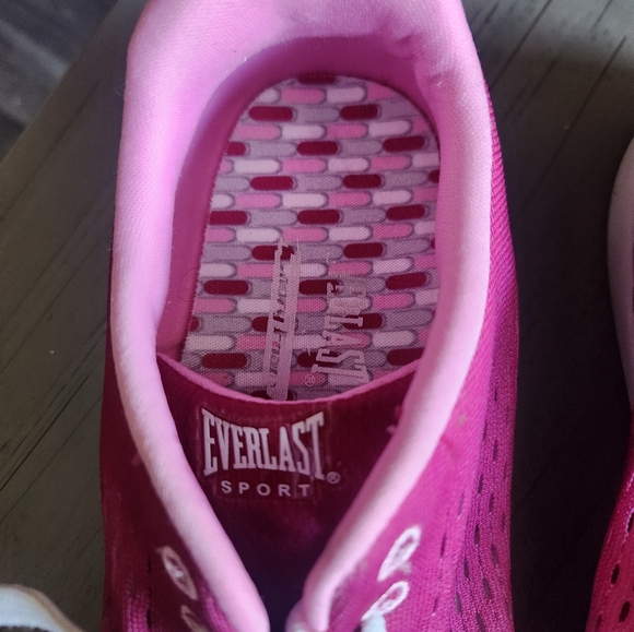 Everlast memory foam tennys - Picture 5 of 7